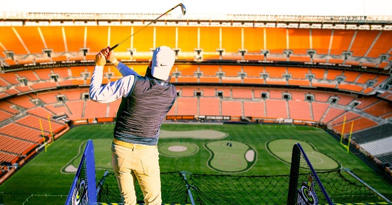 Upper Deck Golfing