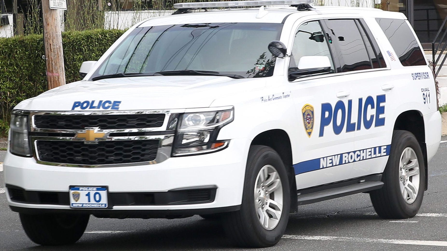 Girl charged with assault after stabbing Uber driver in New Rochelle: police