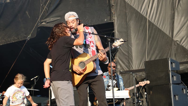 Michael Franti and Spearhead