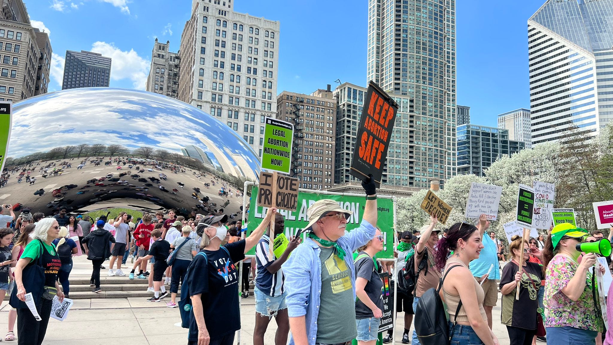 ‘Hands off the abortion pill’: Activists rally in downtown Chicago