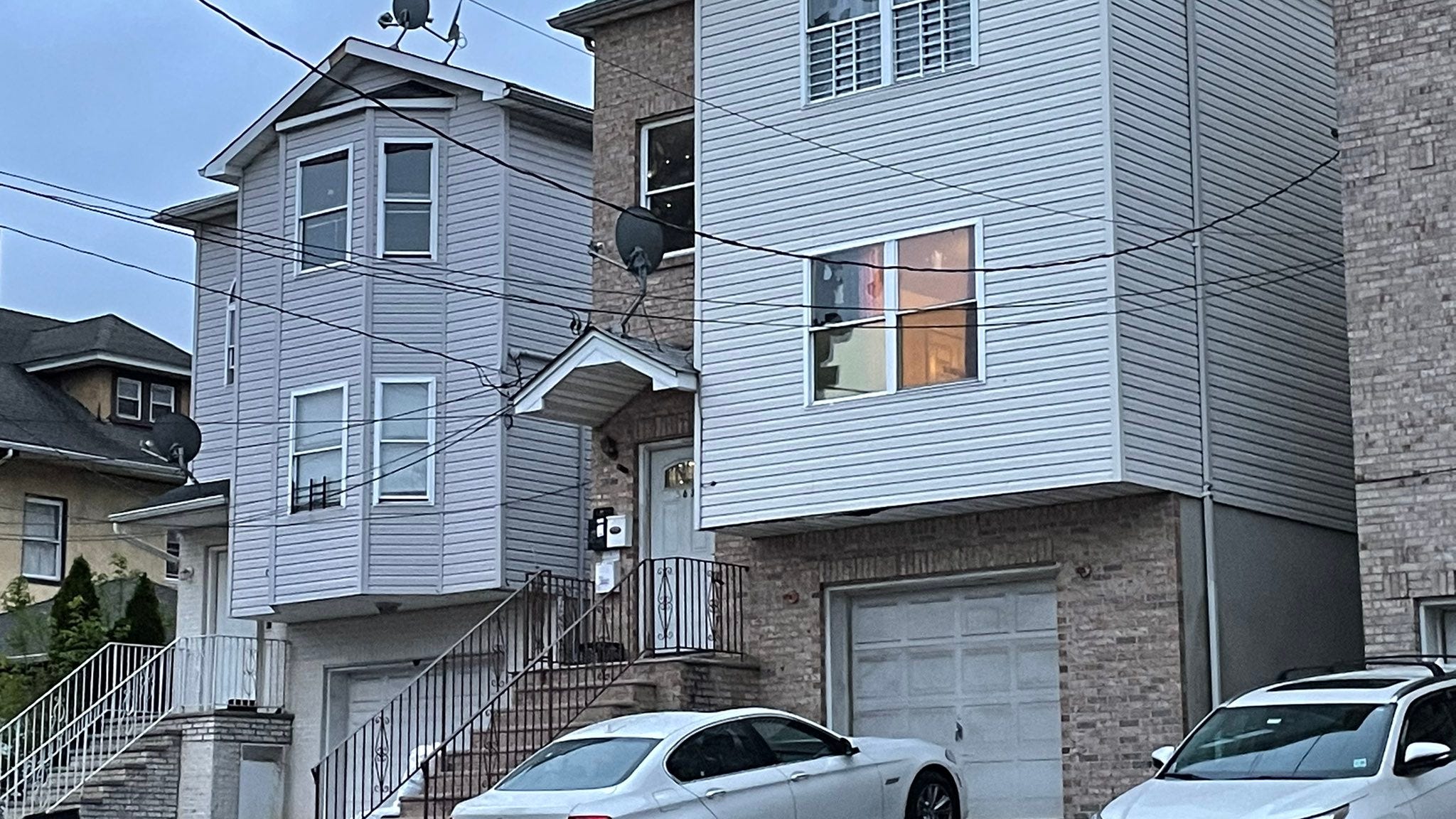 Newark shooting leaves 3 dead, including 7-year-old girl