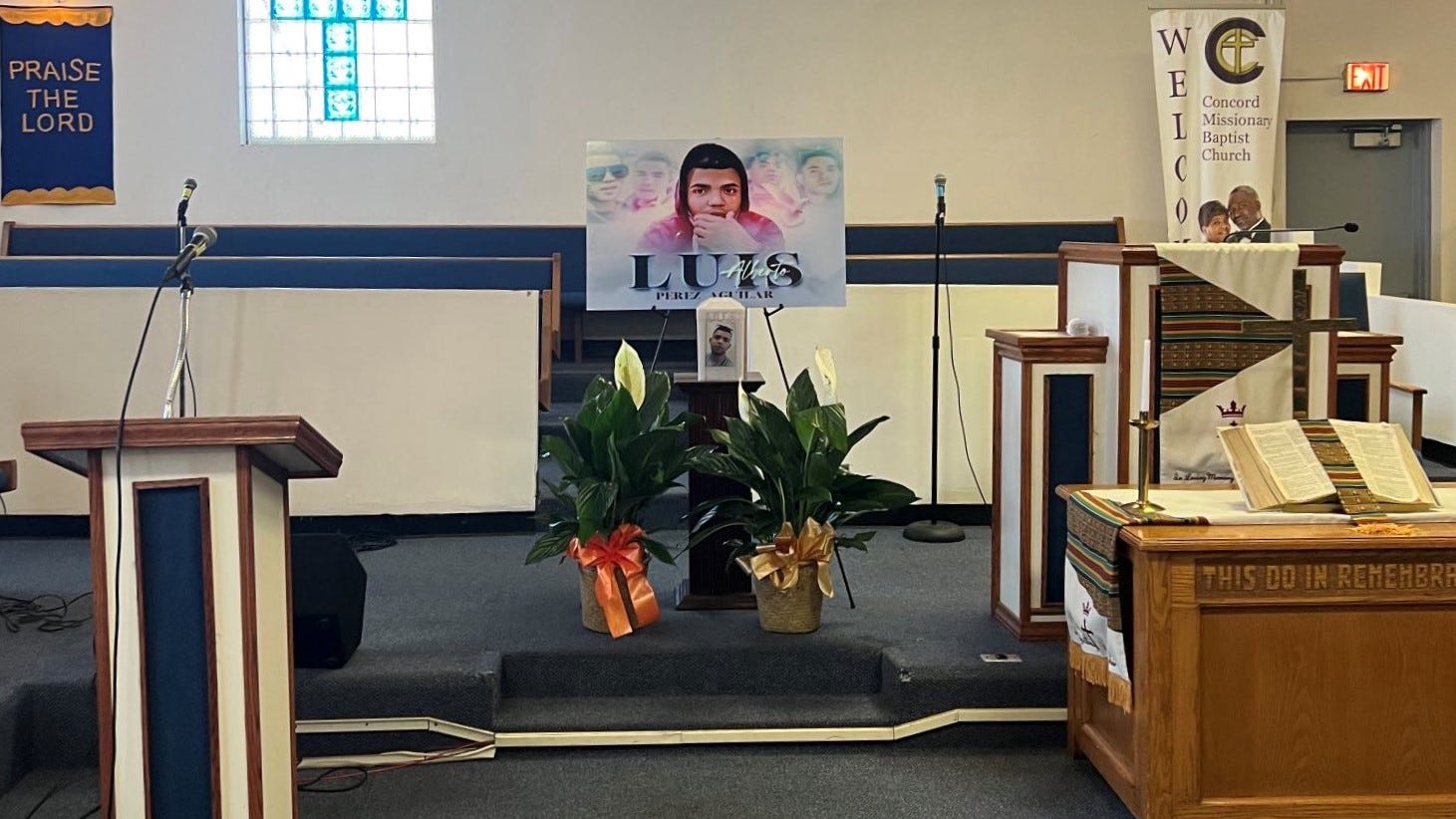 Memorial held for Venezuelan father of two, who died at Woodlawn shelter