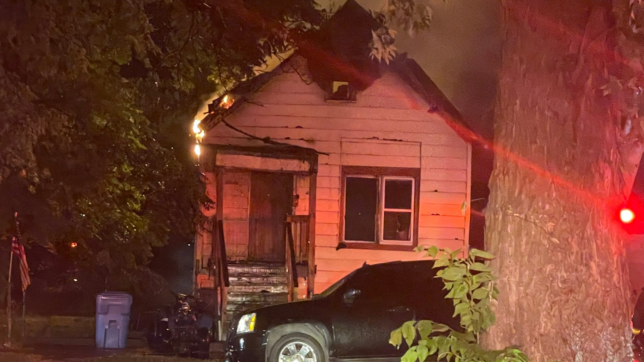 Two men injured in abandoned house fire on South Side: CFD