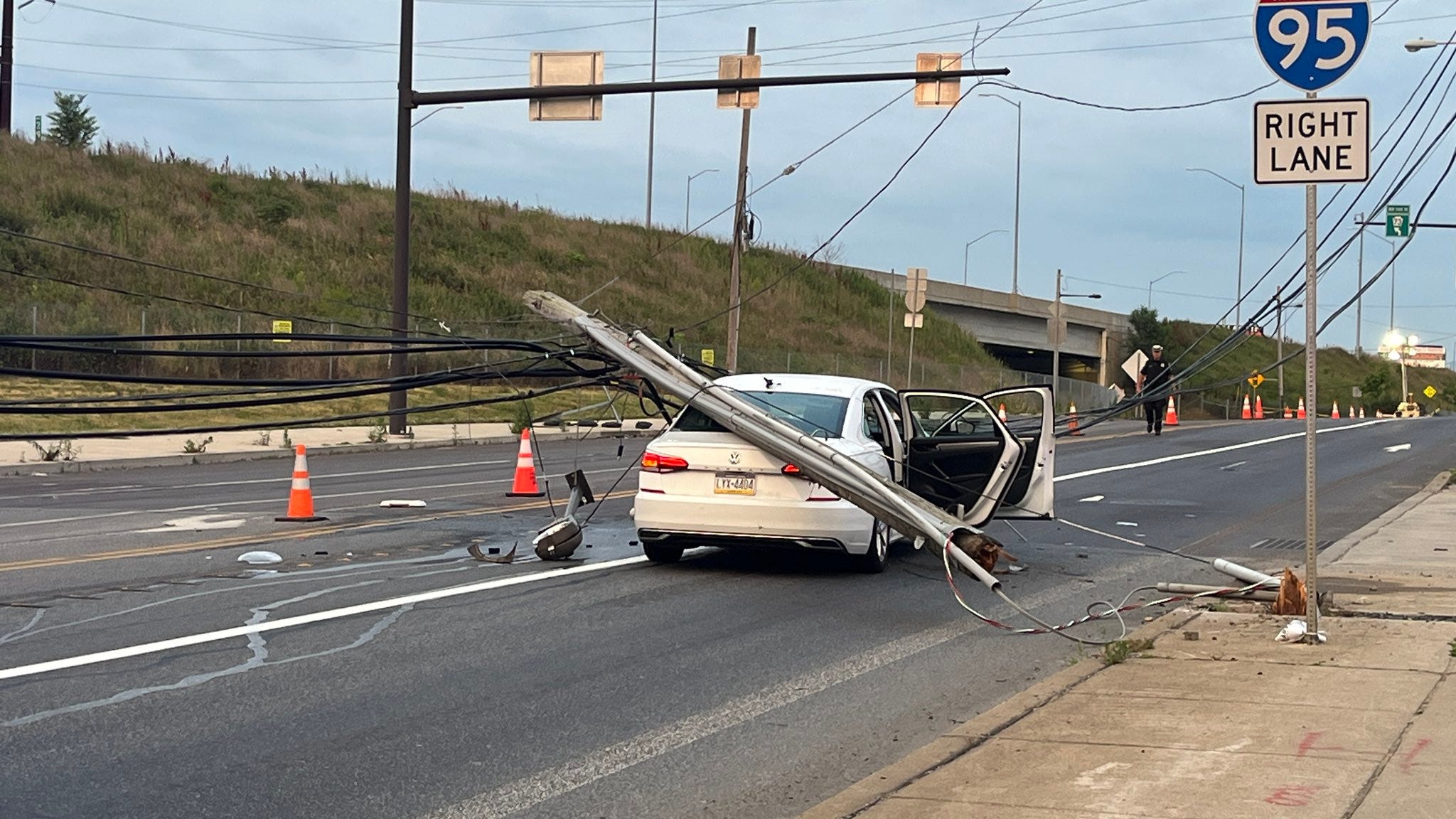 Pole crashes onto car near State Road, forcing drivers to avoid the I-95 South detour
