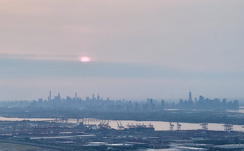 Friday's smoky haze hovers for Manhattan and New Jersey