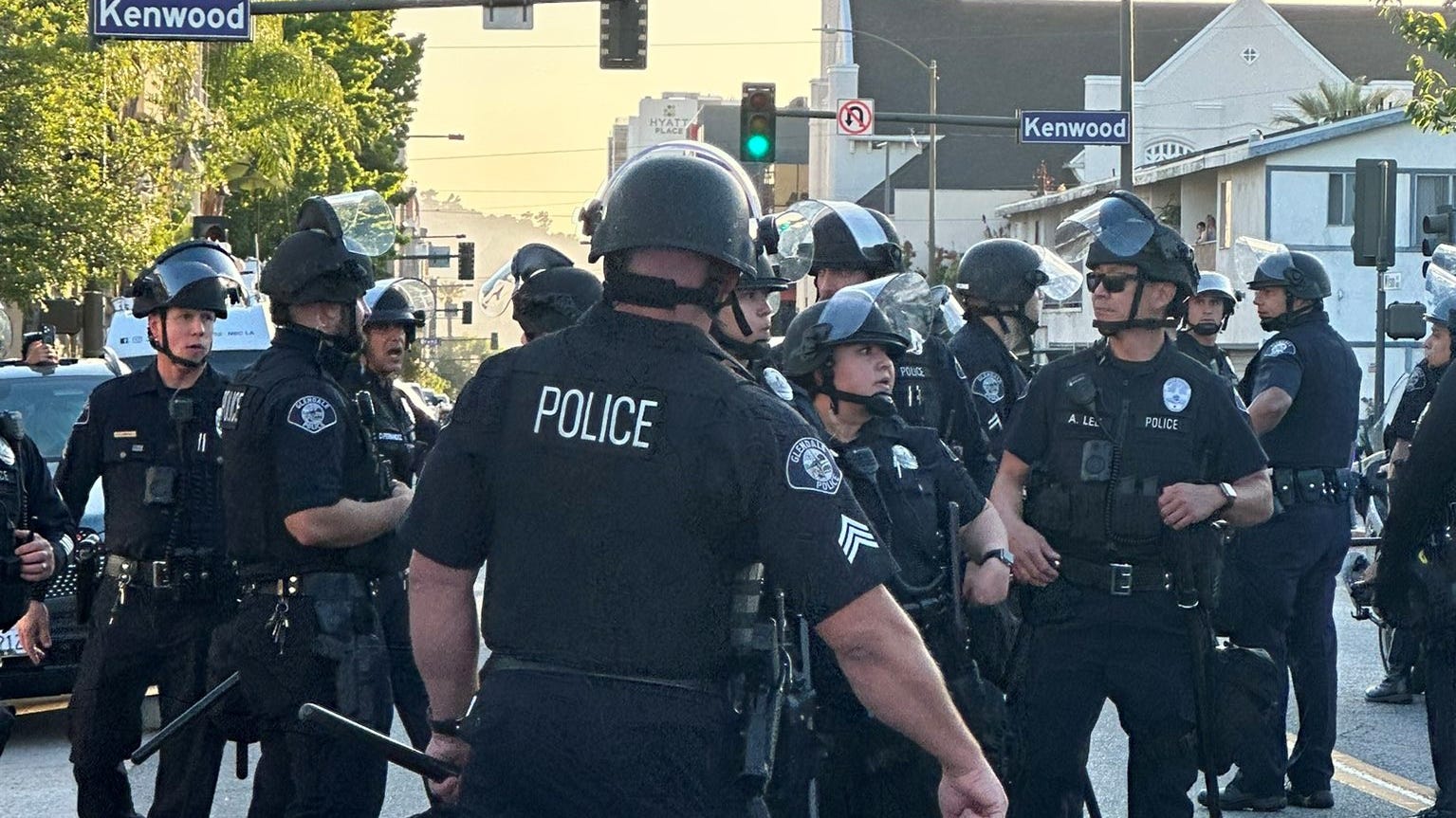 Anti-LGBTQ+ protesters target Glendale school board meeting, 1 arrested
