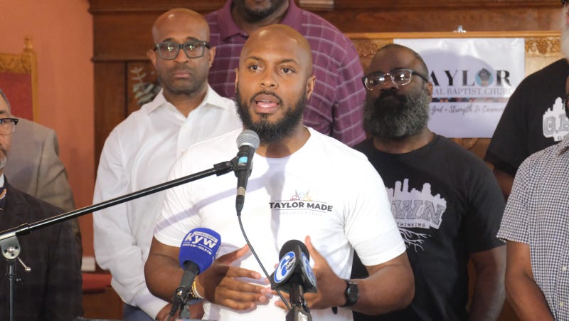 G. Lamar Stewart, one of the organizers of Corners to Connection, a nightly effort by Philadelphia pastors to hit the streets and help quell the current surge of gun violence in the city.