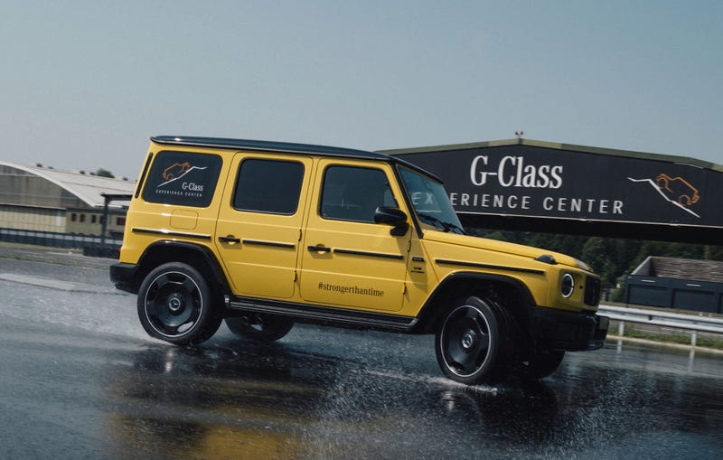G-Class-Experience-Center-Gratz-Austria-G-63-AMG