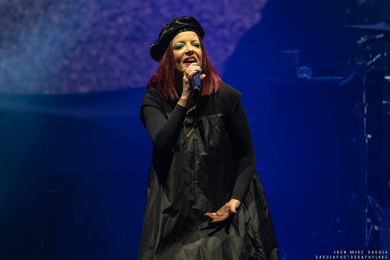 Alanis Morisette w/ Garbage @ White River Amphitheatre, 9.27.2021