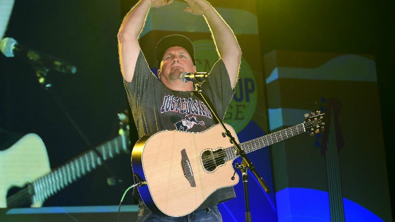 The Garth Brooks Stadium Tour Features Elaborate Stage, Massive Drum Kit