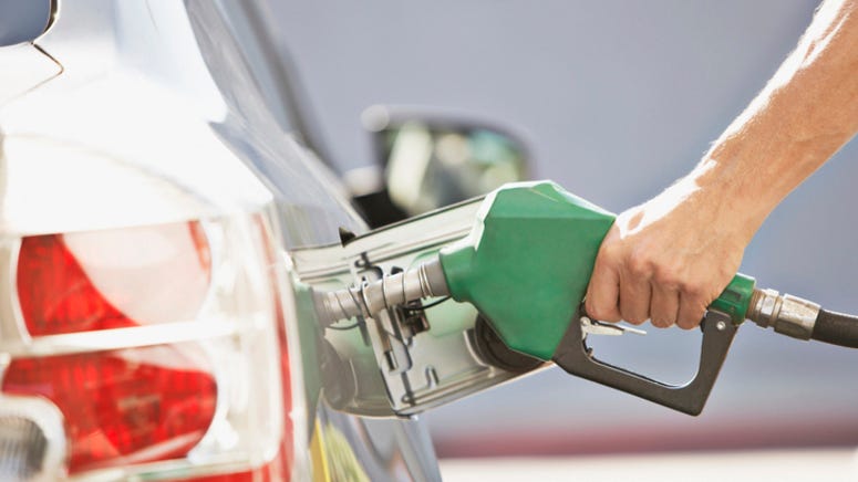 Here’s how North Texas dads can get a free tank of gas this weekend
