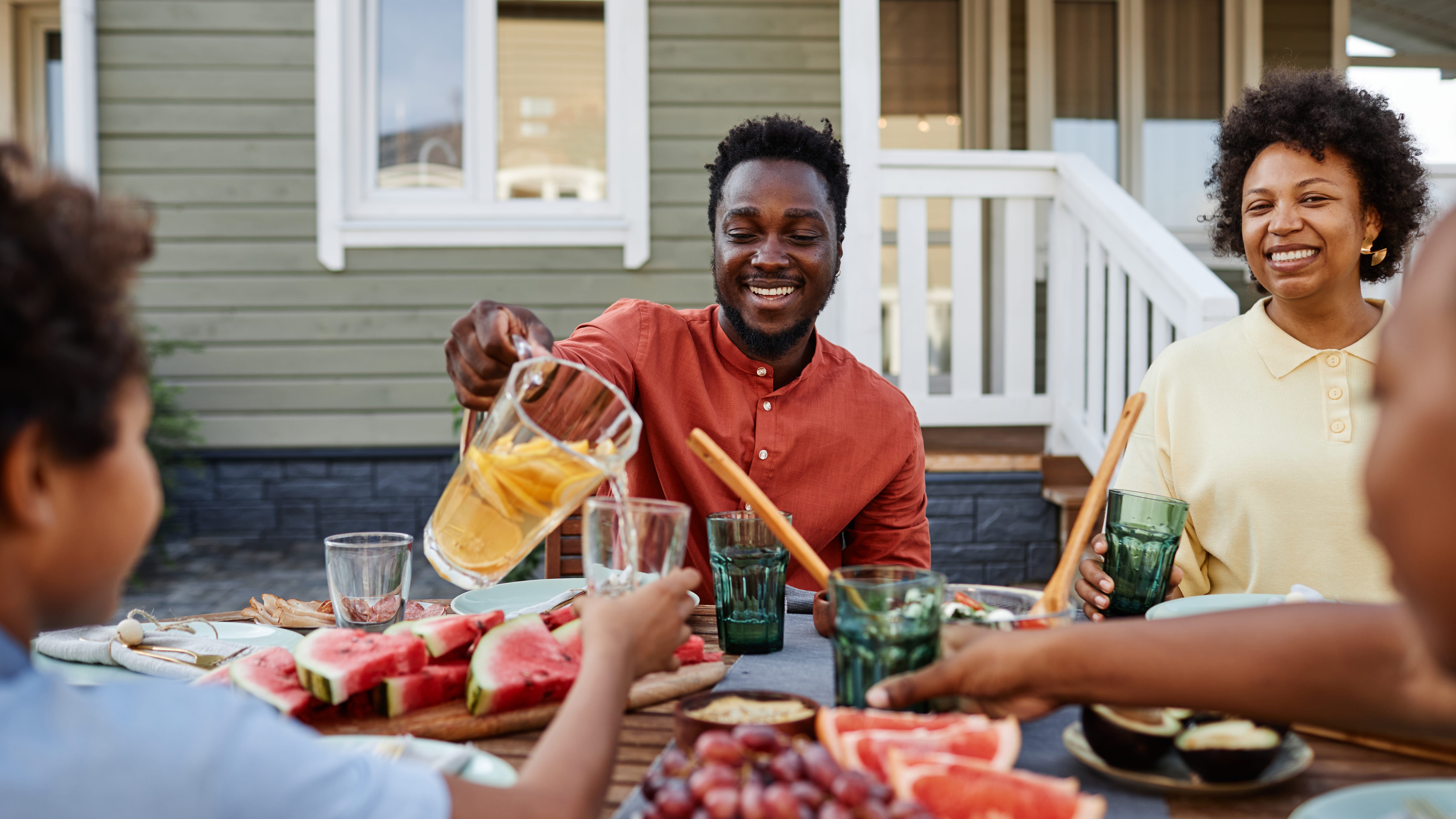 Get Cooking with These 3 Healthy Summer Recipes | Bee Well