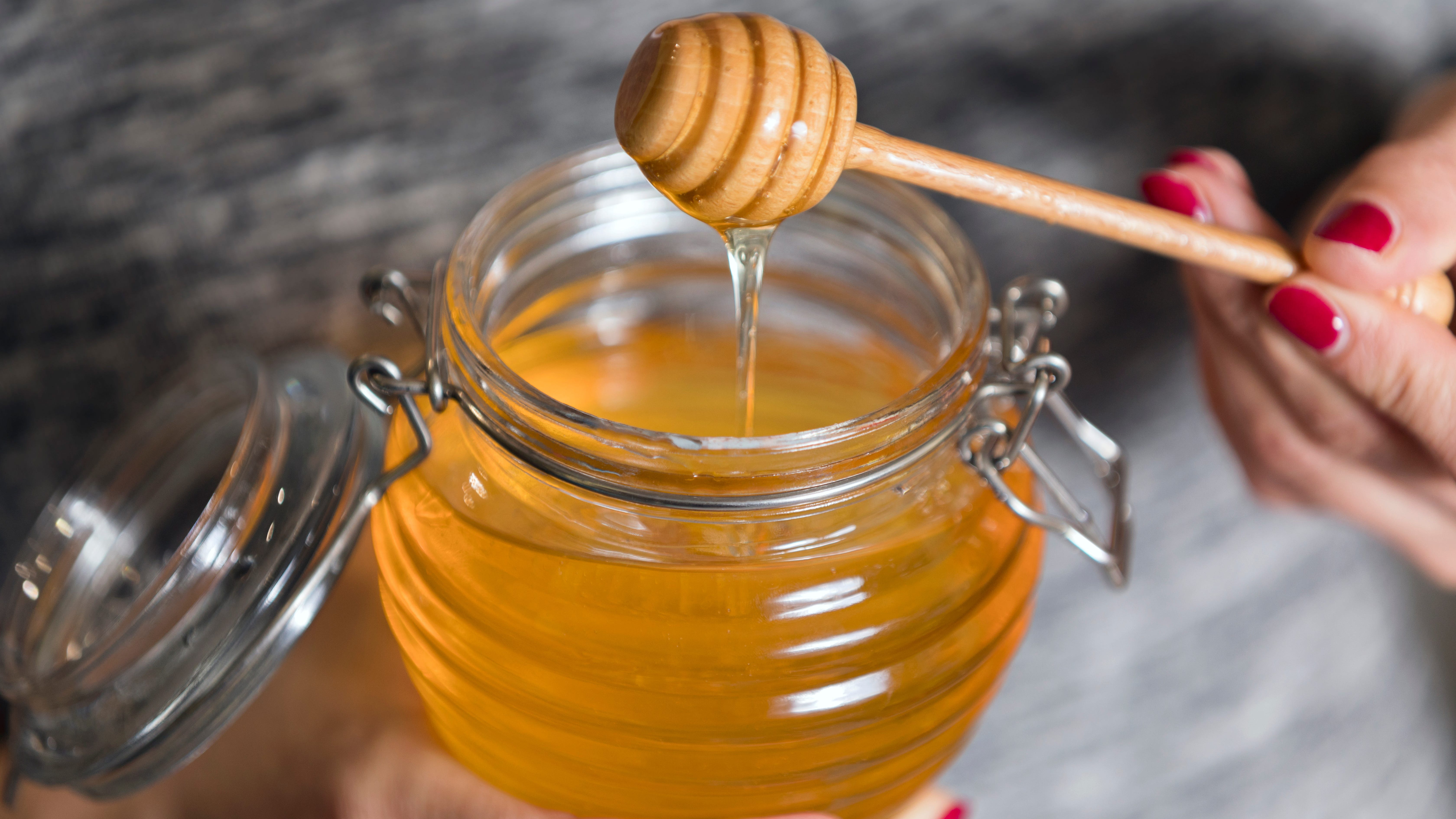 How to Buy the Best Honey for the Planet (and Your Diet)