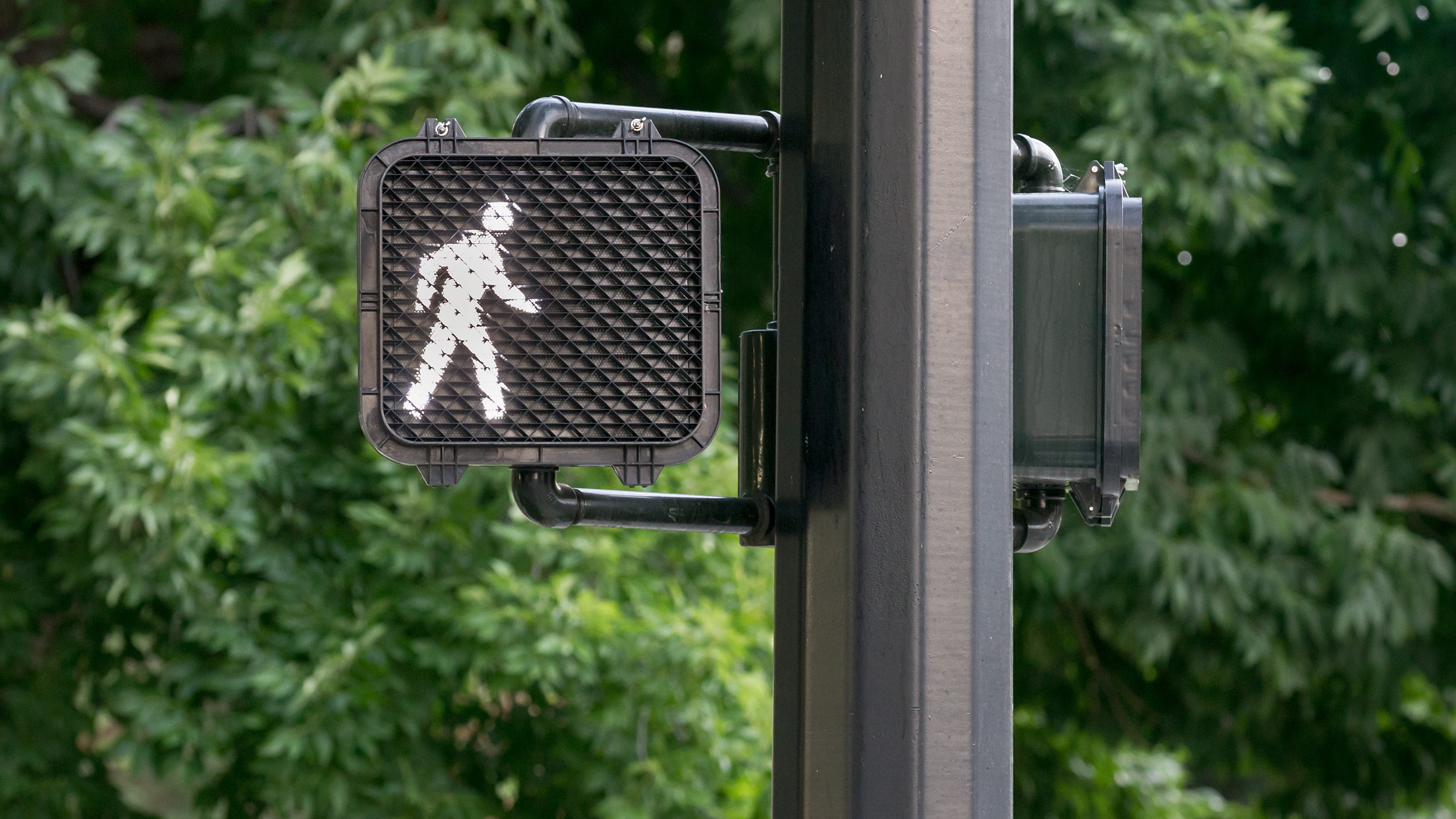 Justice Department joins lawsuit against City of Chicago regarding accessible pedestrian signals at intersections