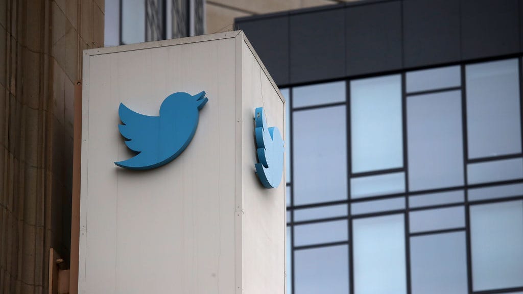 Elon Musk ends remote work at Twitter, tells staff 'difficult times ahead'