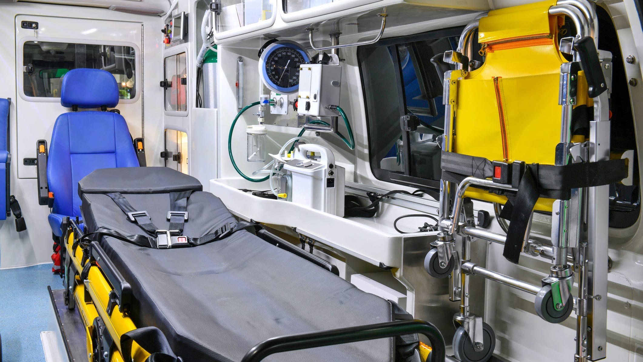 Alleged thief fakes suicide attempt in back of ambulance to avoid going to jail: police