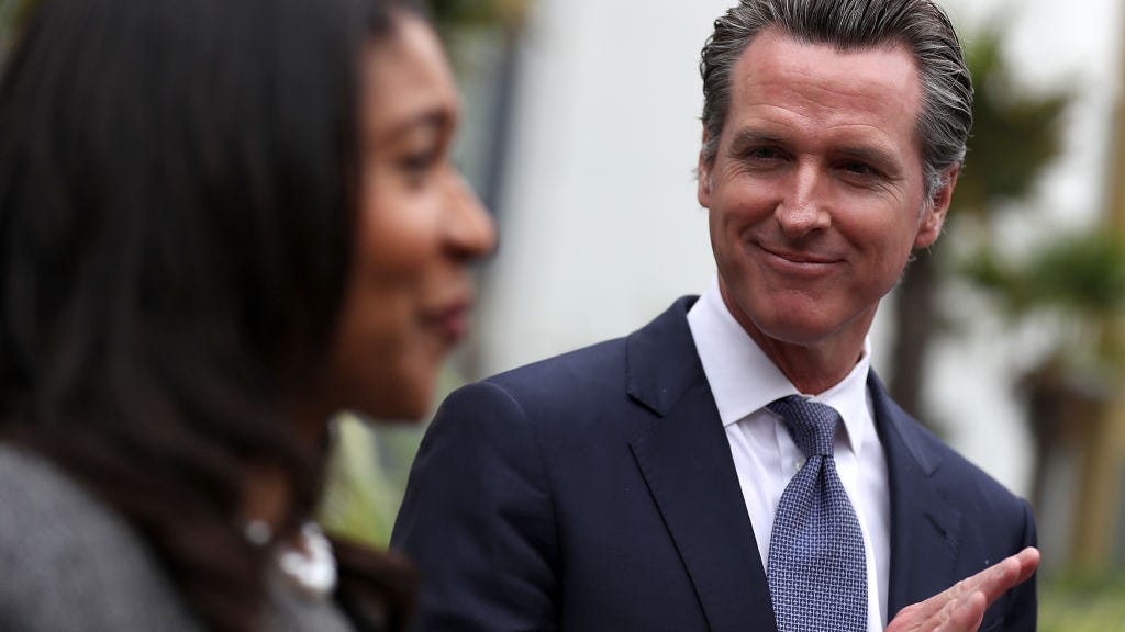 Newsom, Breed under fire for maskless photos at 49ers-Rams game
