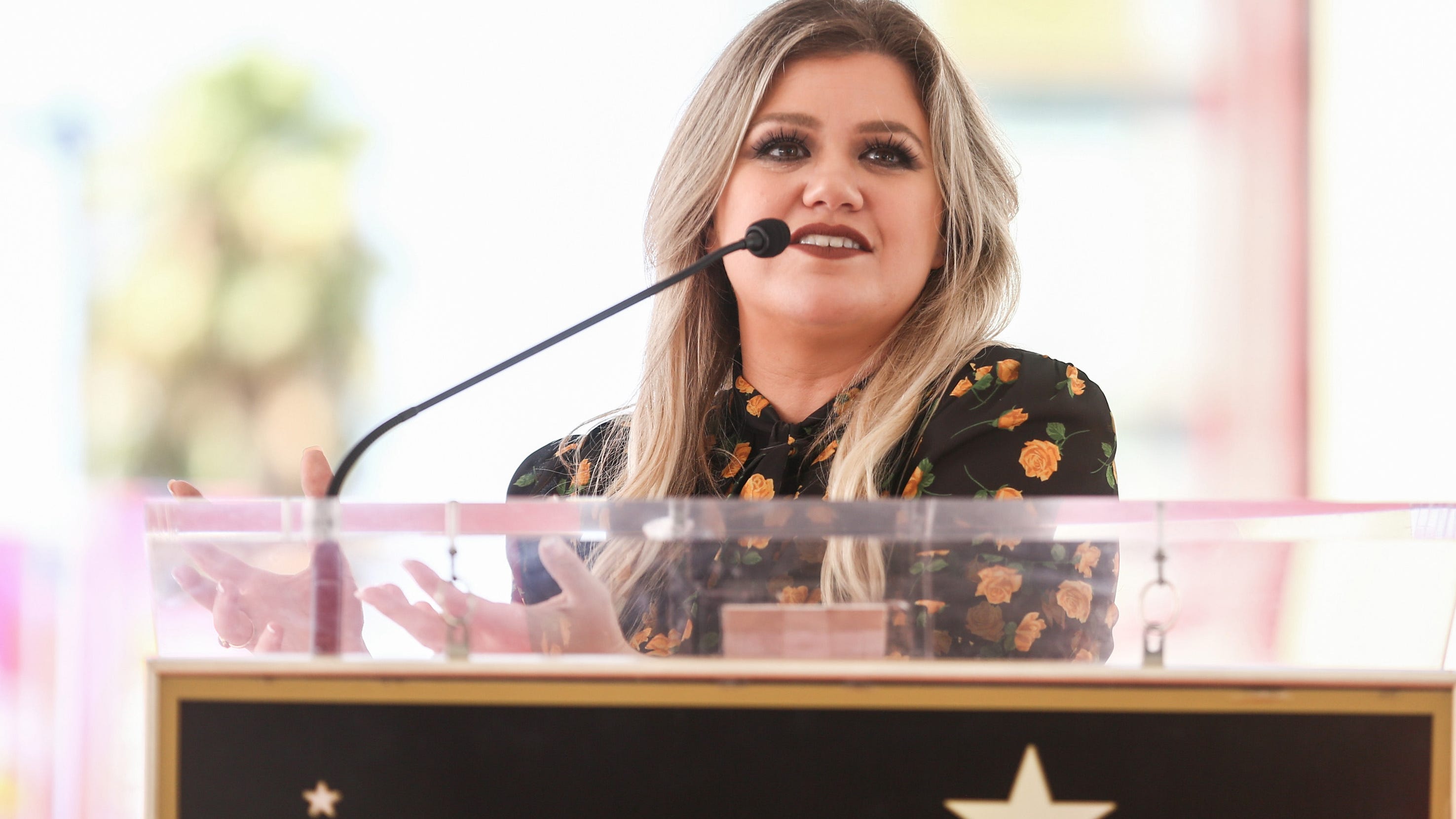 Kelly Clarkson paying for kids in divorce, but not ex-husband's ranch