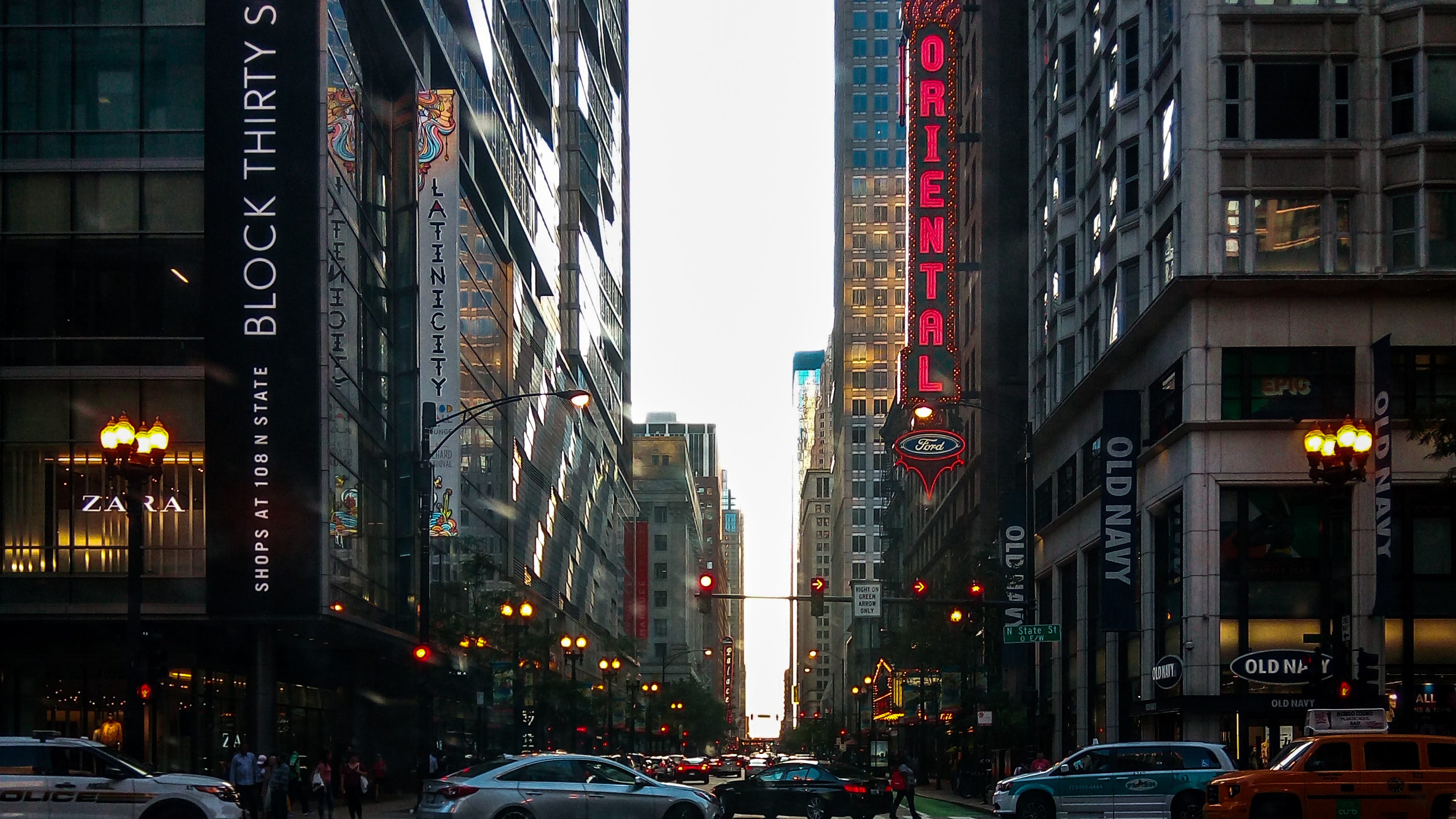 CDOT trying to make left turns on Chicago streets safer