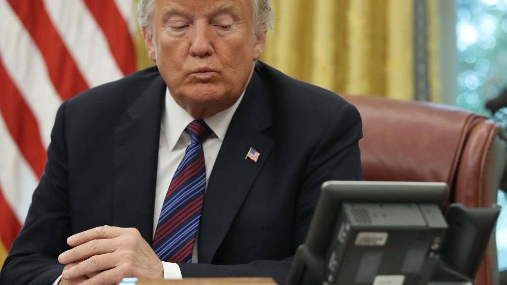 There's a 7-hour gap in Trump's phone records for Jan. 6