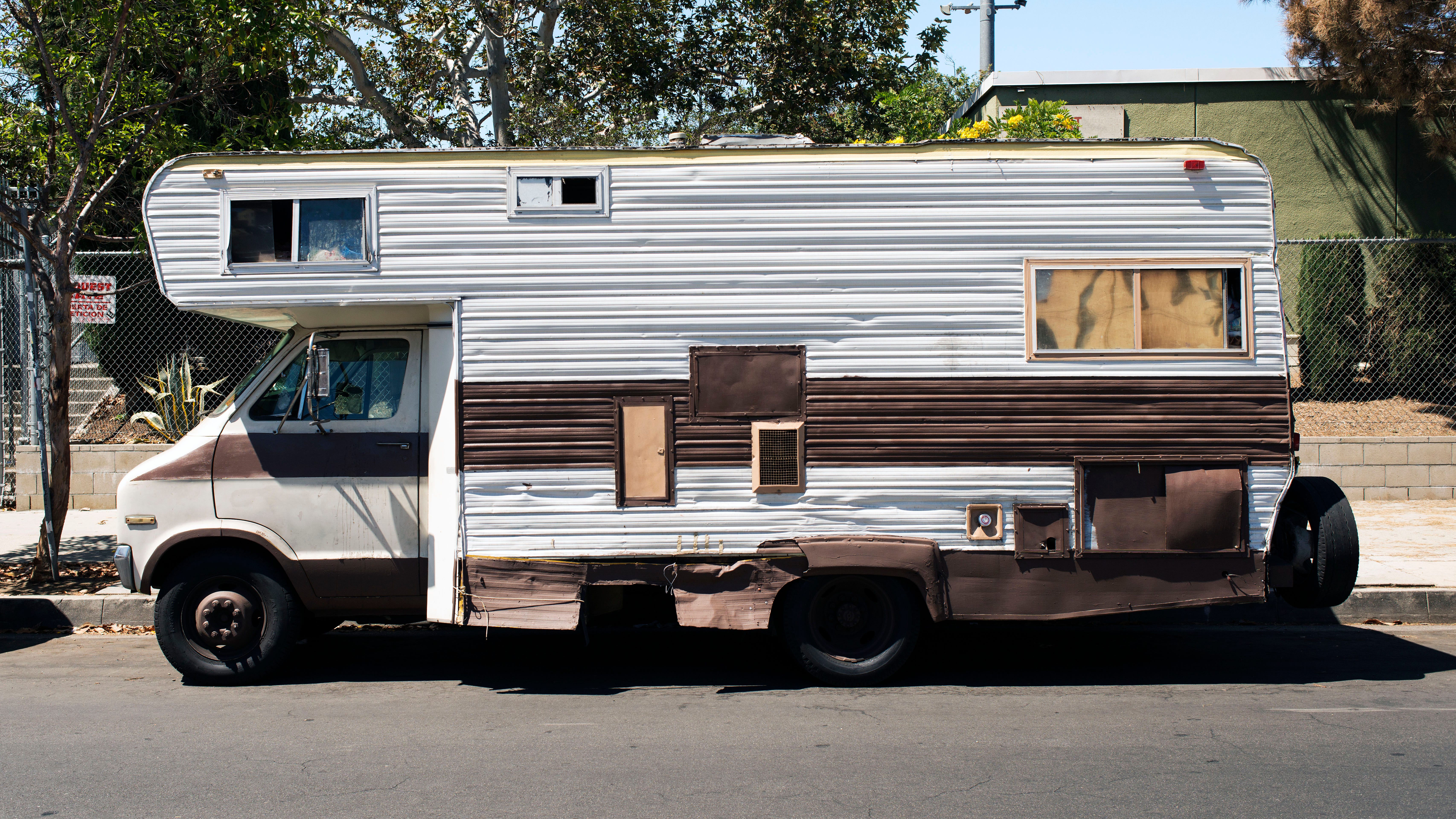 LA Councilmember seeks tighter RV regulations