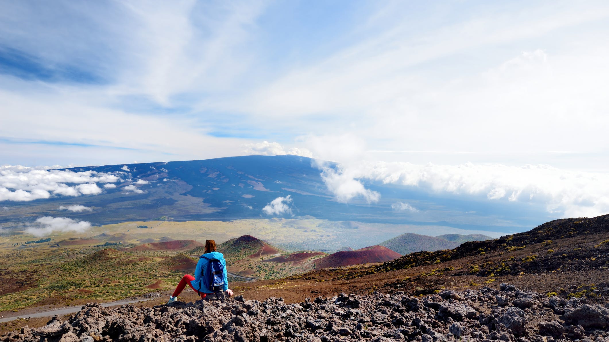 Hawaiian volcano eruption draws tourists in droves