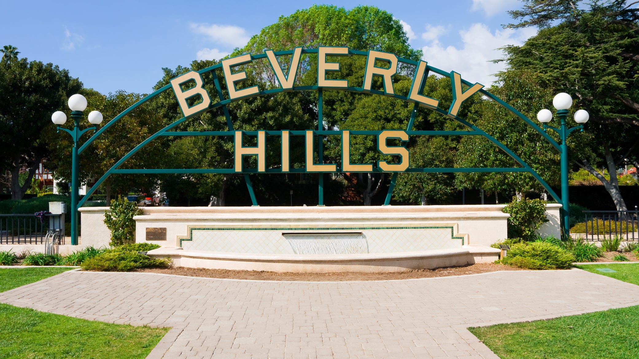 Nurse at Beverly Hills center with famous patients sues over firing