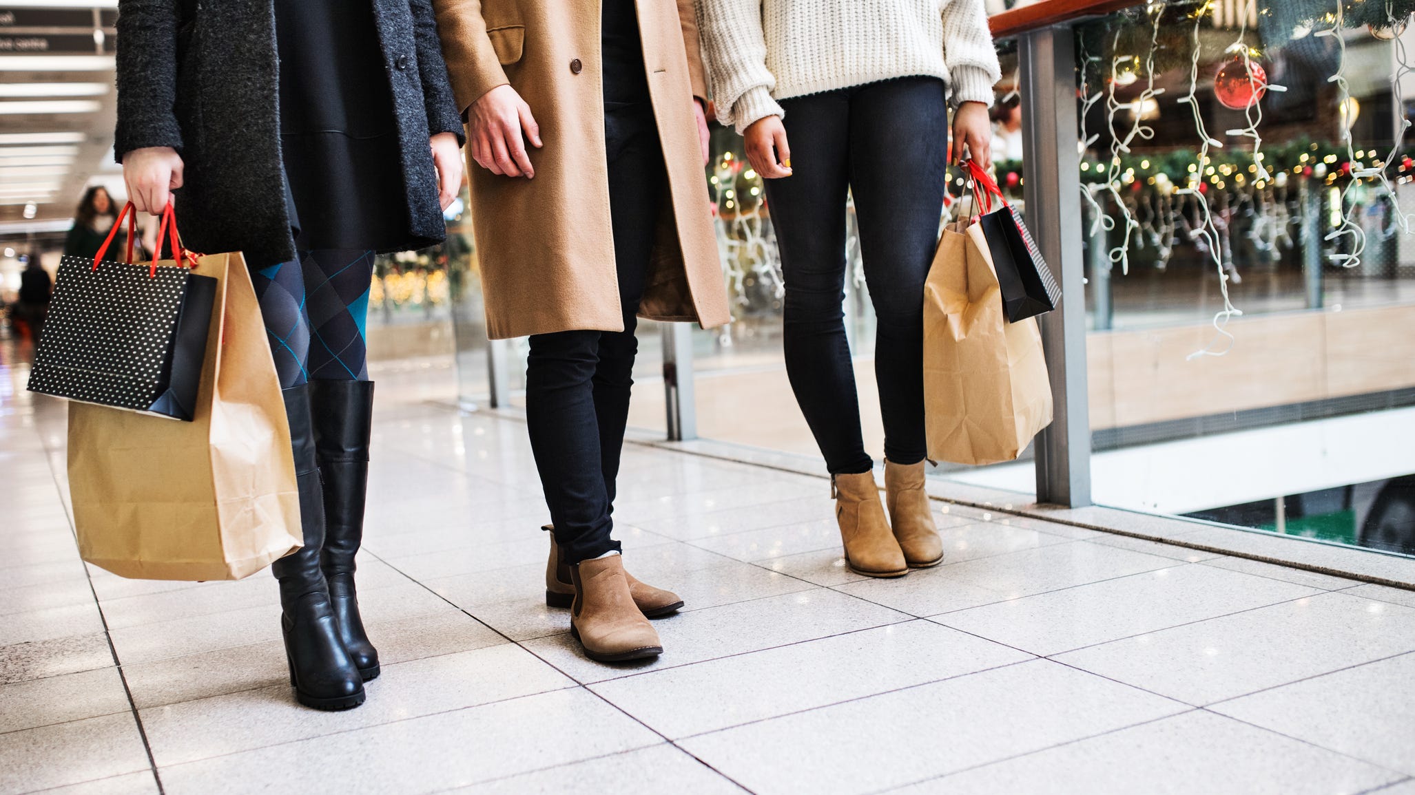4 ways that COVID is changing the holiday shopping season