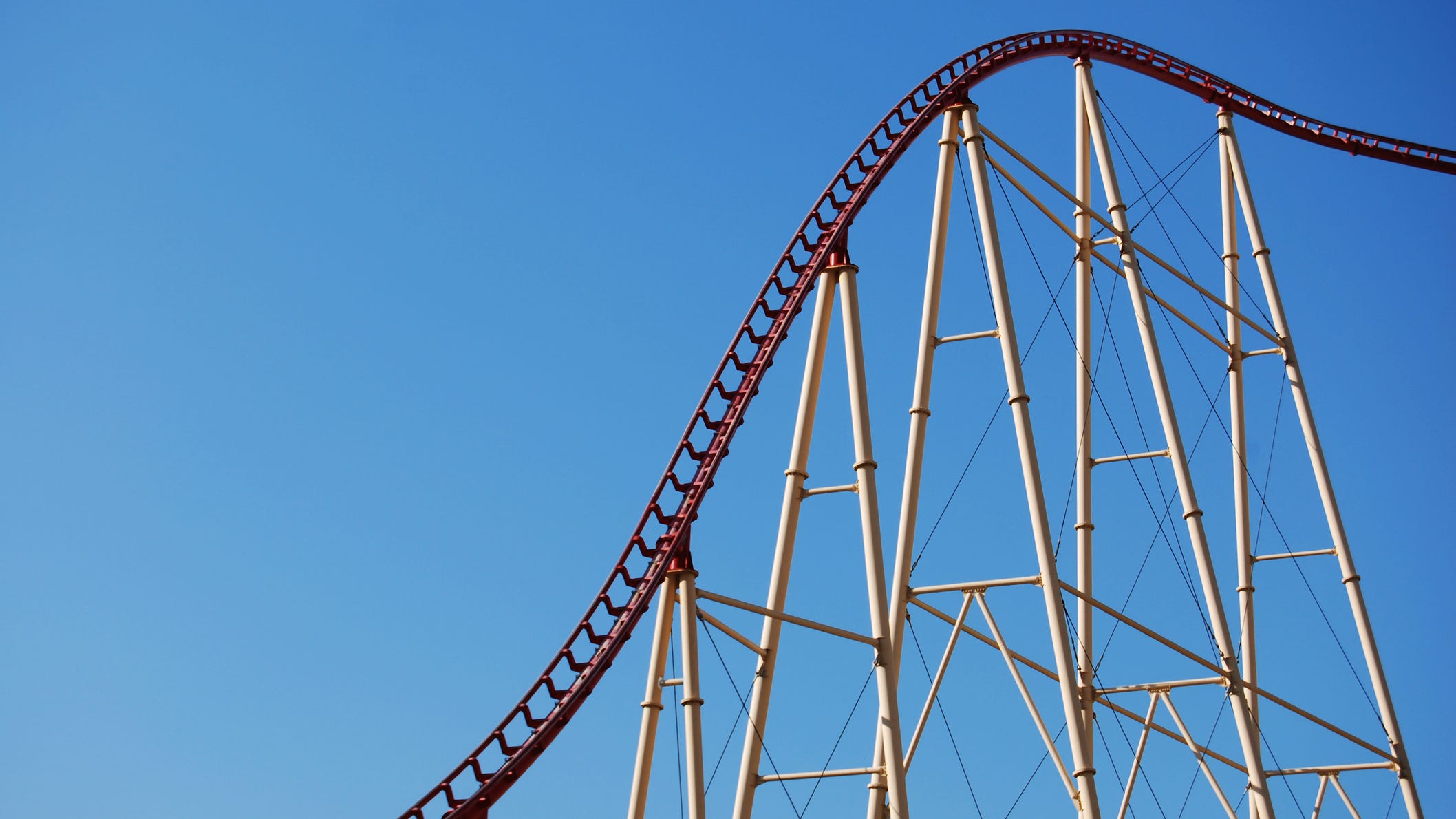 Roller coaster closes after parkgoer spots huge crack in a support pillar