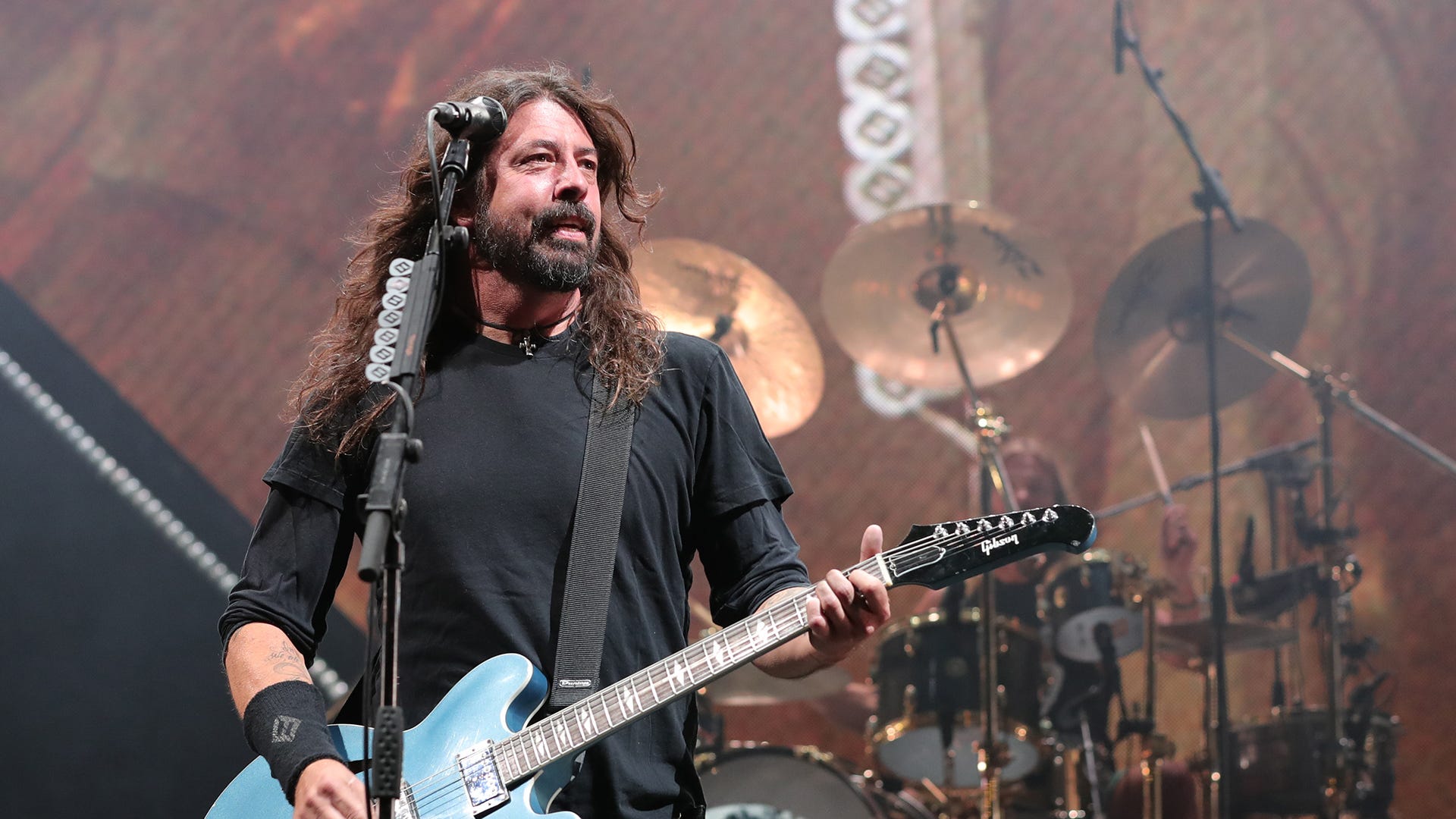 Foo Fighters to play the first full-capacity concert at Madison Square Garden in over a year