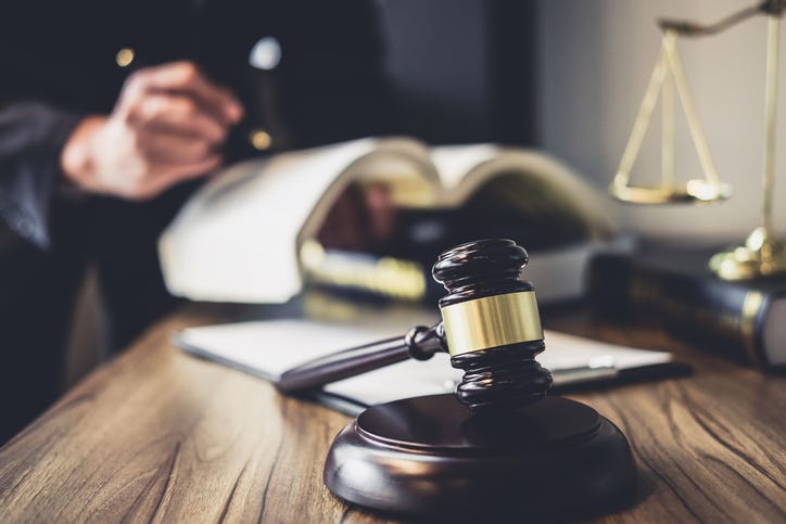 A Corpus Christi Jury awards the family of two victims of a drunk driver a record 301 billion dollars settlement.