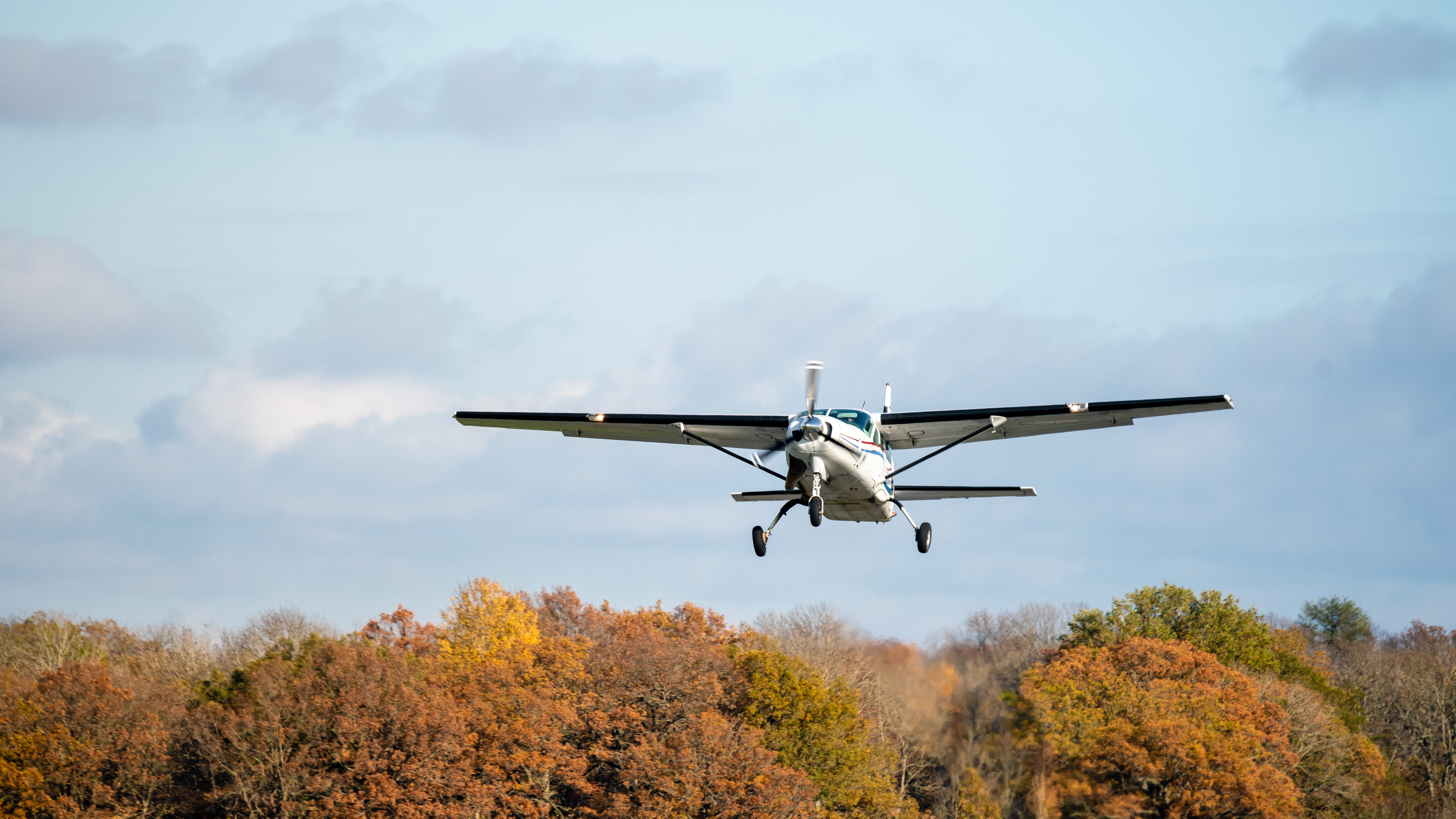 11-year-old child only survivor of small plane crash on Beaver Island