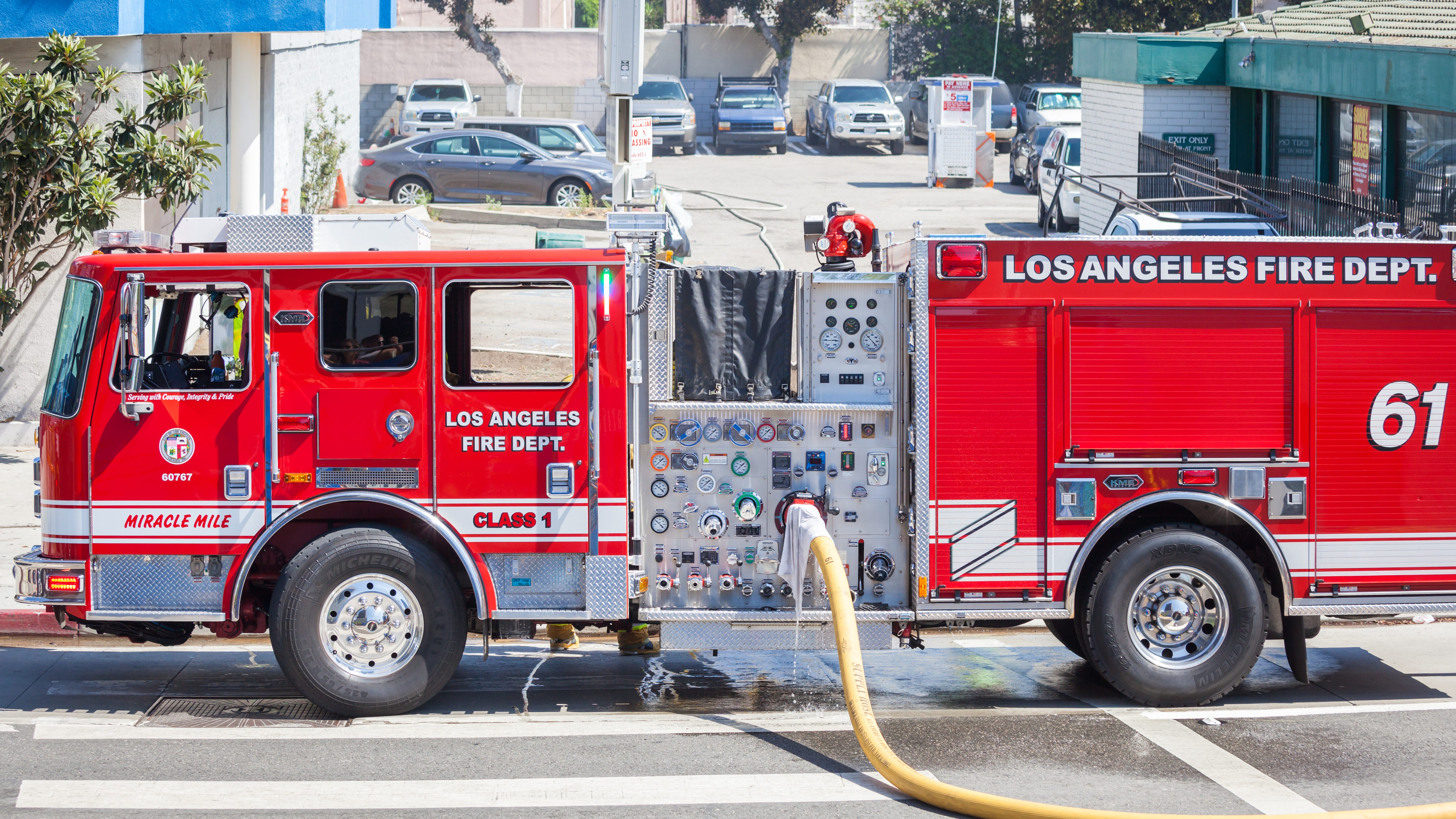 2 hospitalized after chemical investigation in Chatsworth