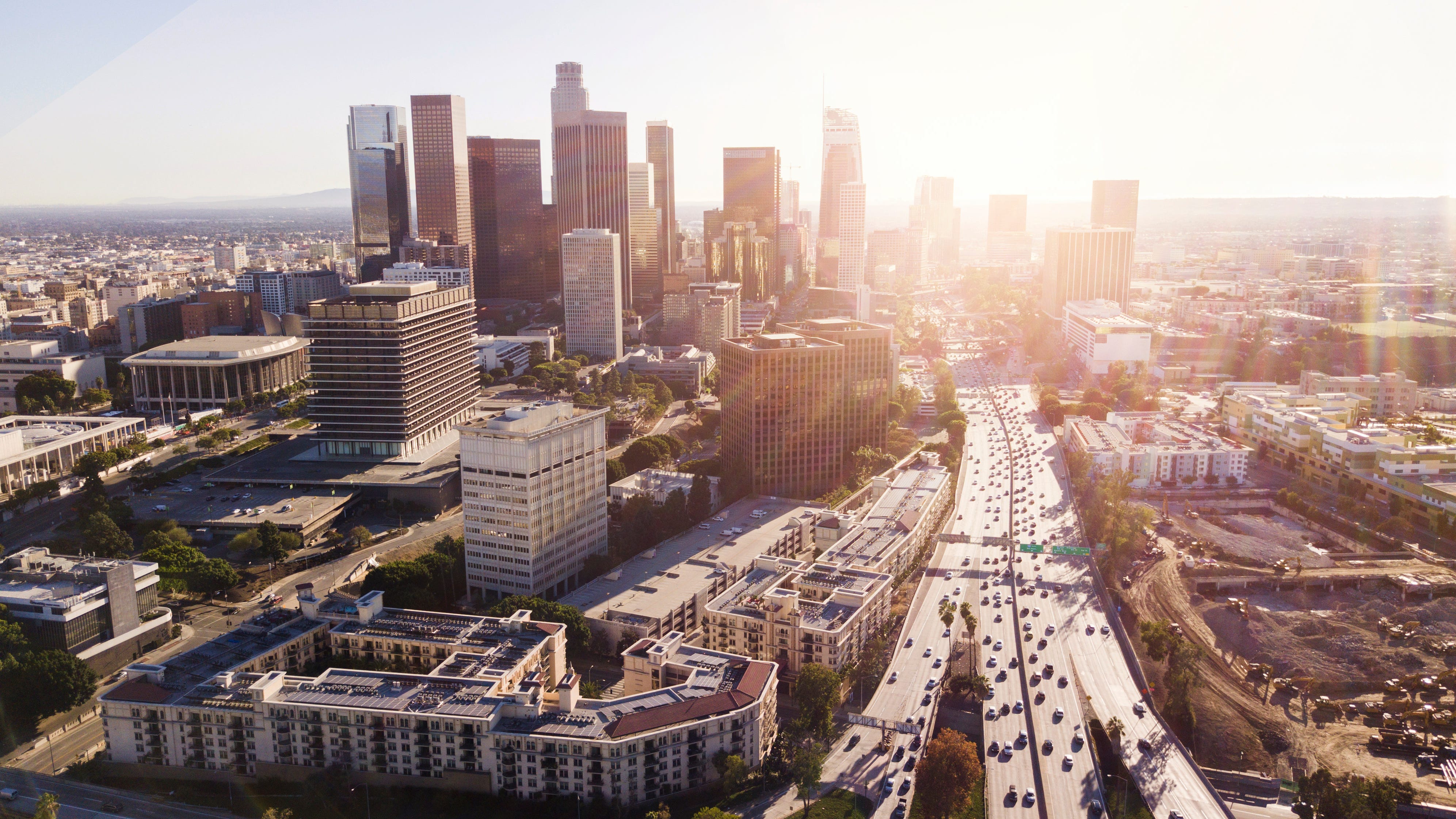L.A. considering plan to decrease speeds on several city streets