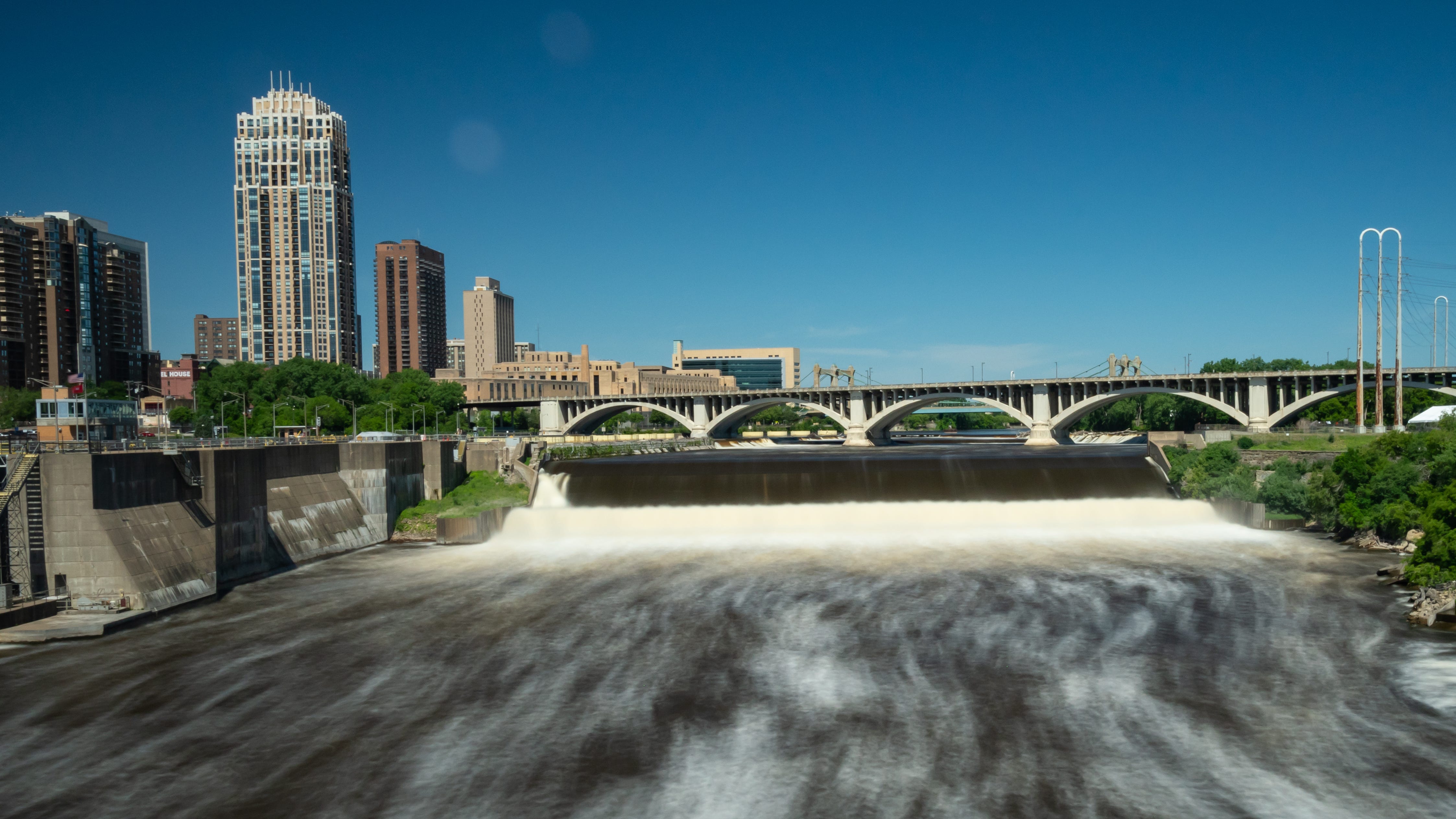 Flood Tourism: Officials warn people to avoid high rivers