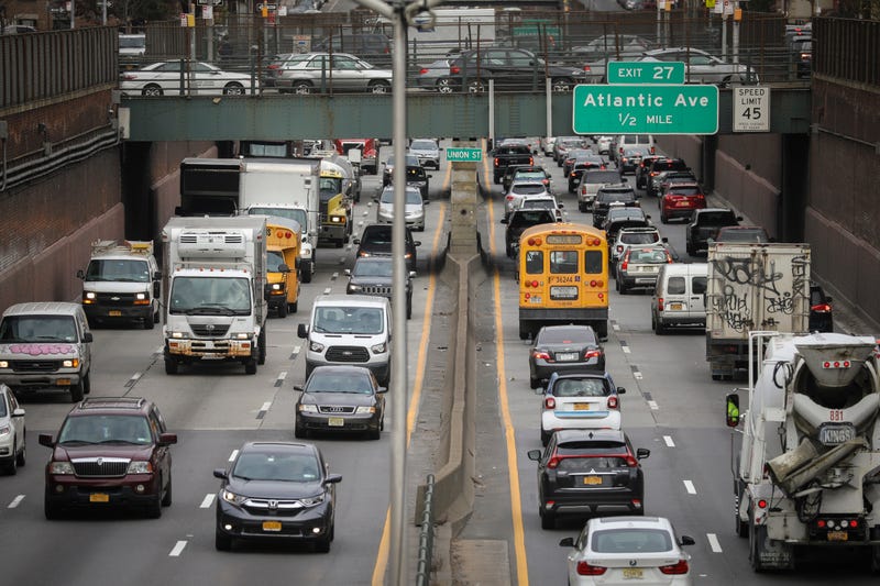 Heavy traffic moves along the Brooklyn-Queens Expressway