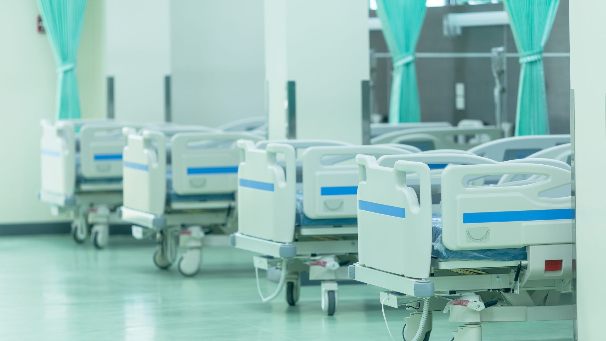 Some NY hospitals suspend elective surgeries amid rise in COVID cases