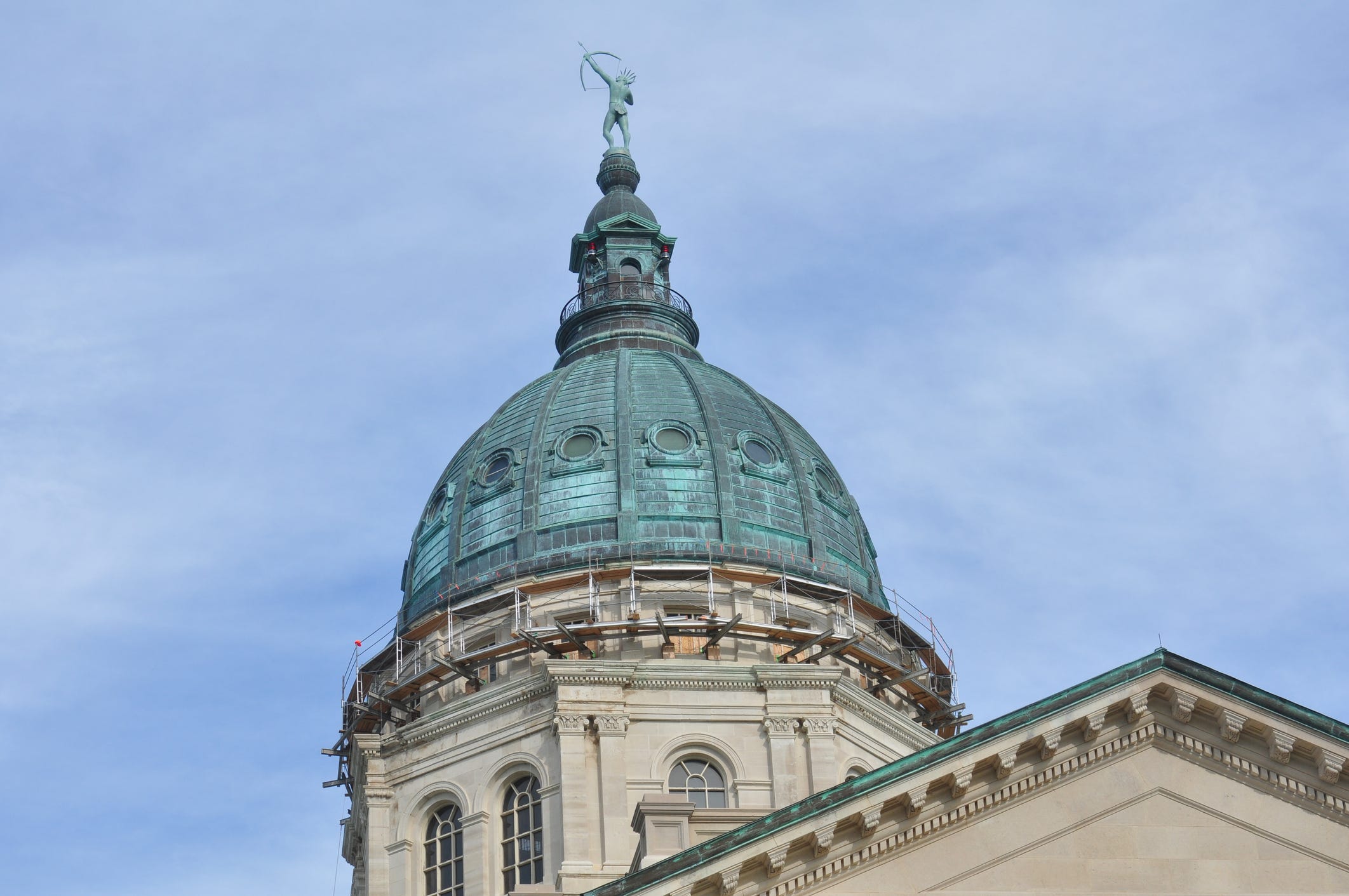 Kansas lawmakers move forward on redistricting