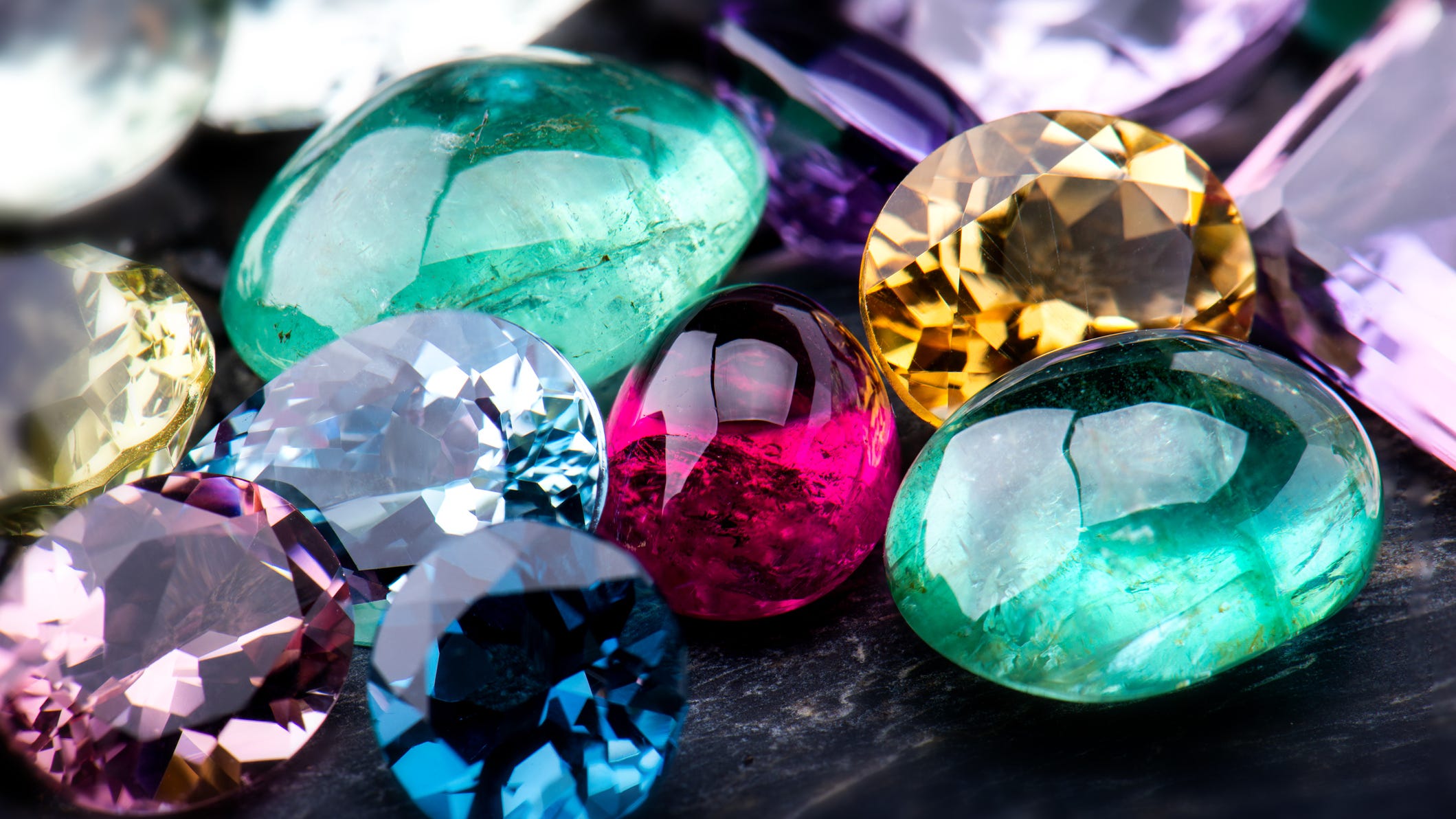 Man who finds treasure trove of jewels after plane crash gets to keep them