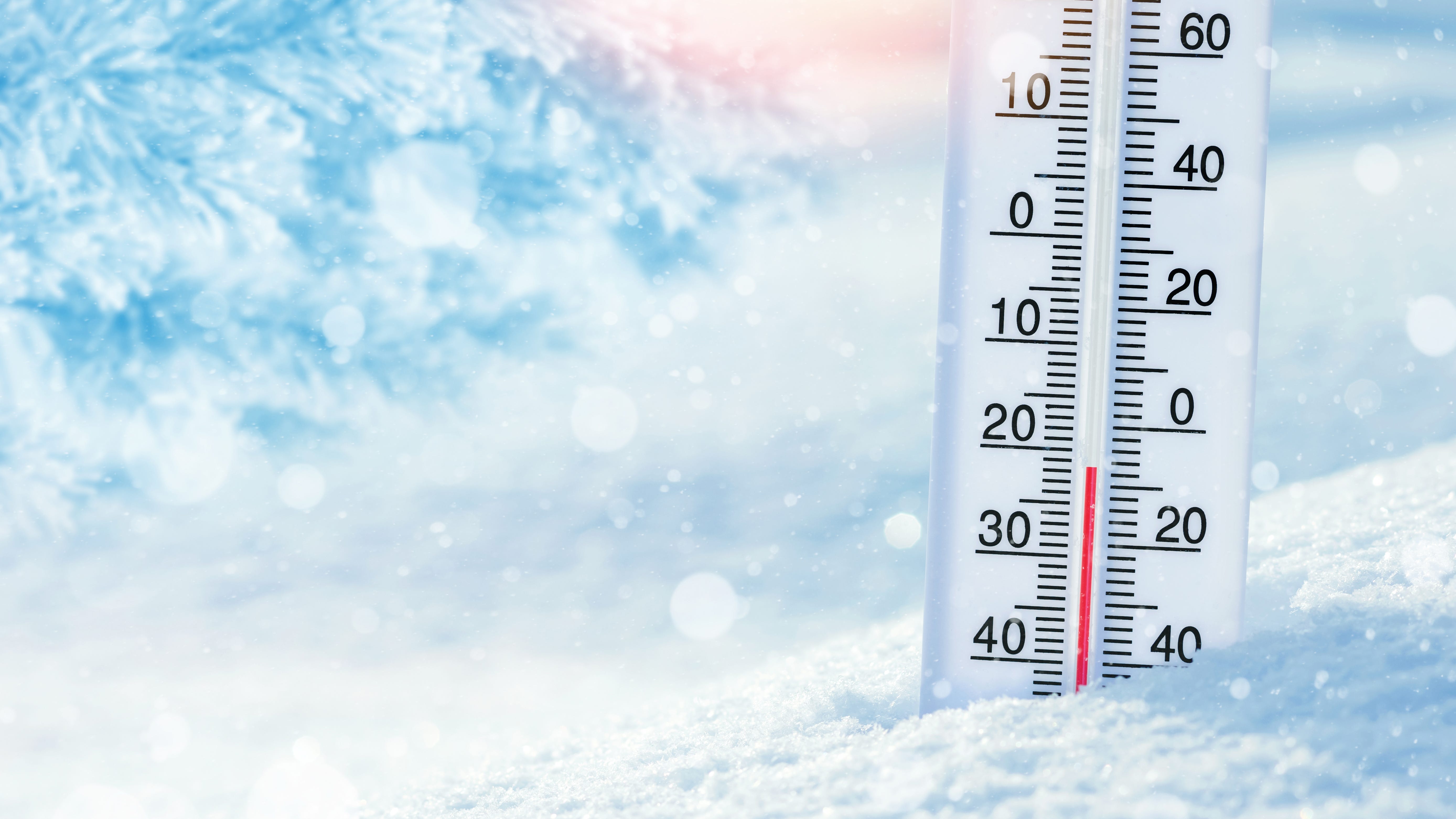 Blast of Arctic air arriving in Chicago area today