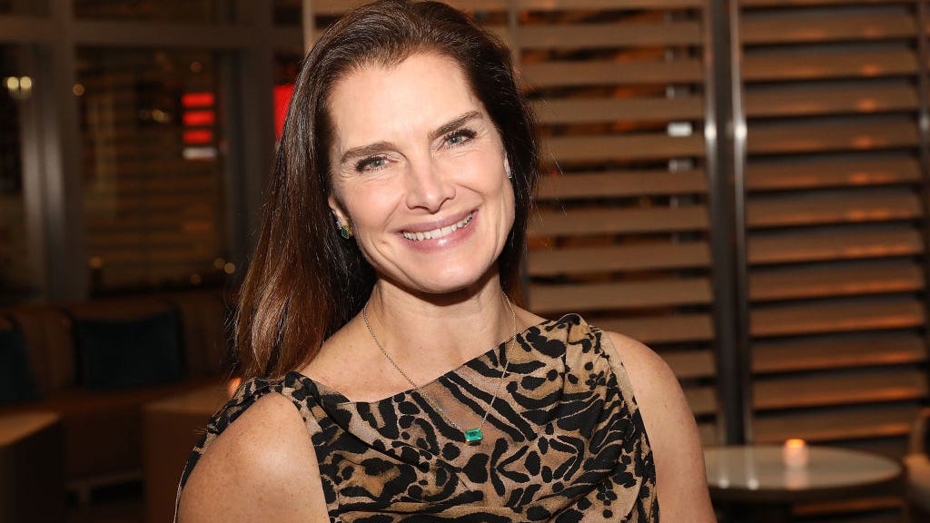 Brooke Shields tearfully drops daughter off to start college: ‘Saddest drive away’