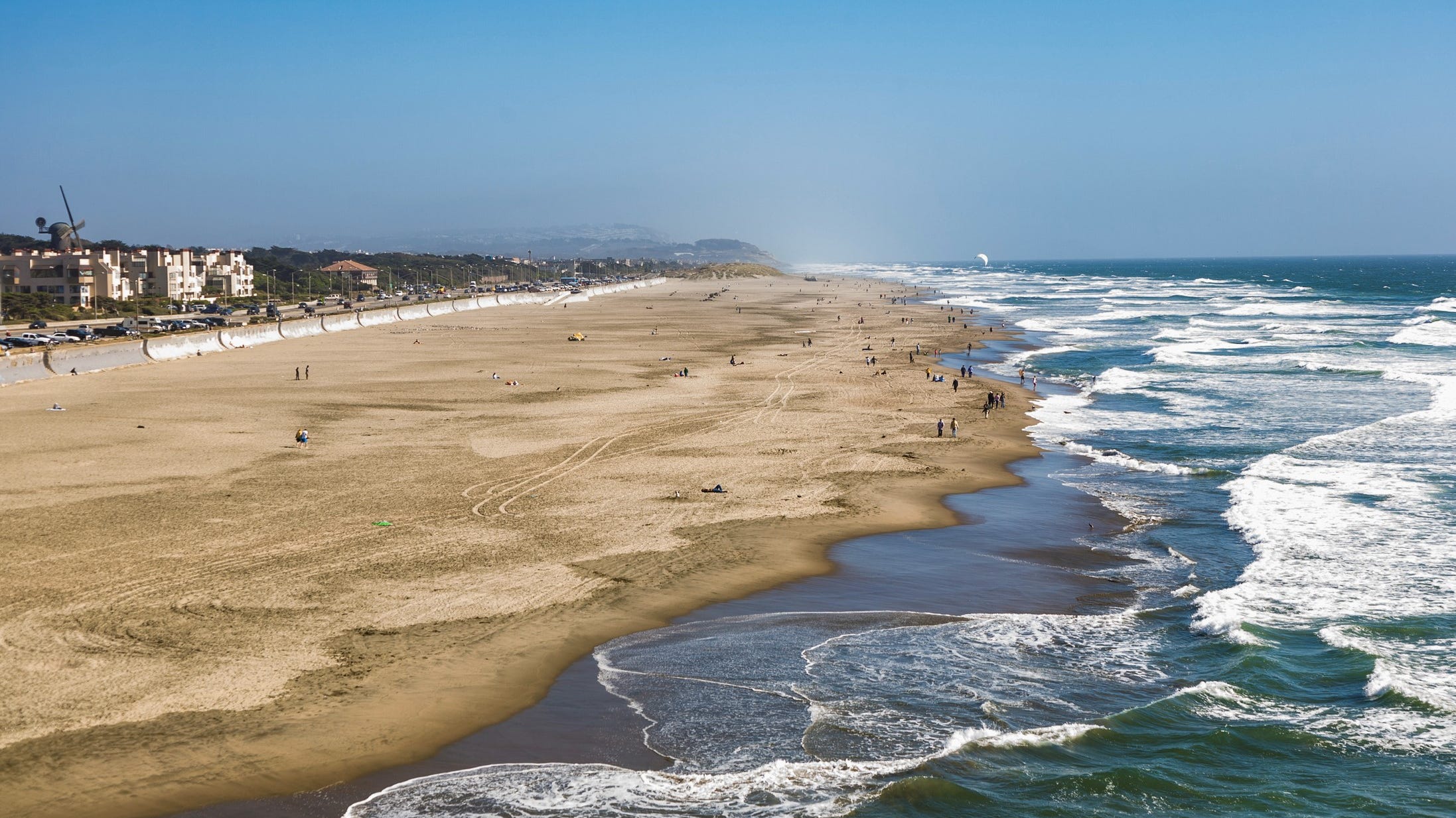 Man rushed to hospital in critical condition after Ocean Beach rescue