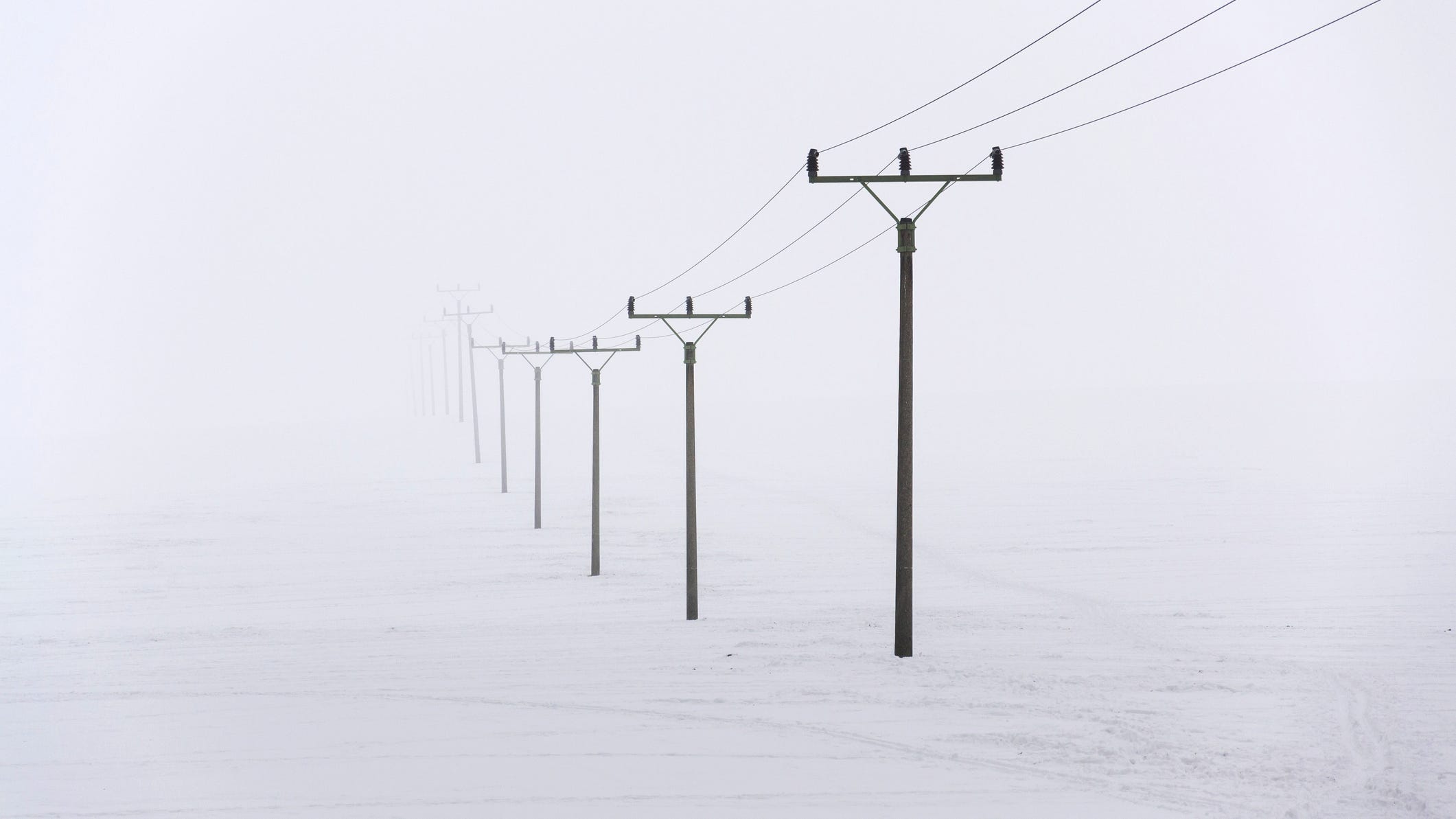 Rolling blackouts affect Kansas City residents as utilities conserve energy during deep freeze