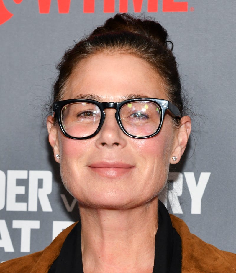 Maura Tierney