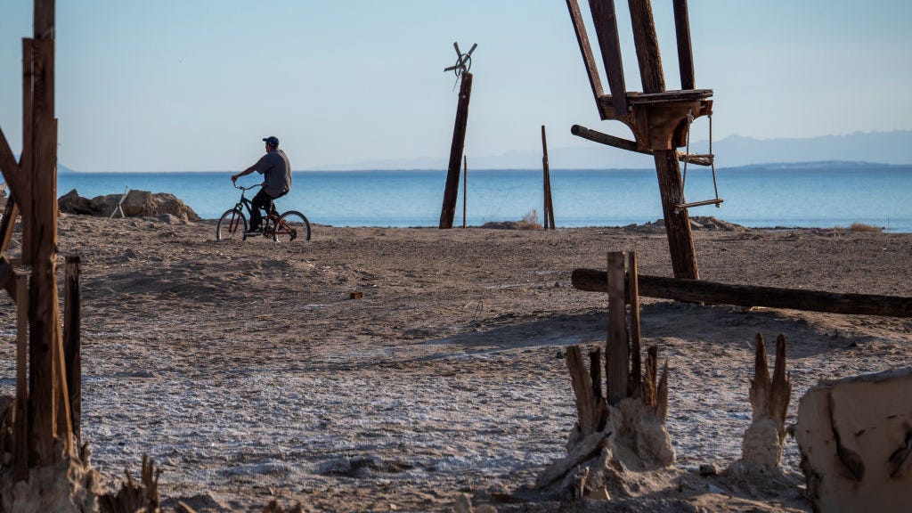 Hurricane to come close to heat-ravaged California for 1st time in 25 years