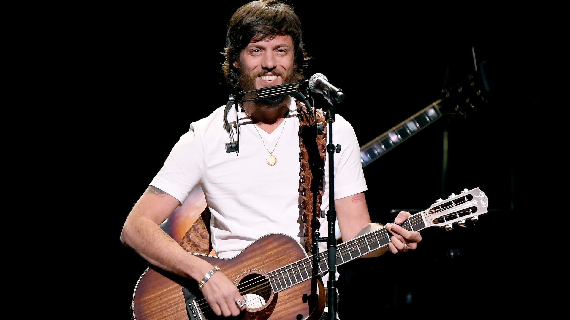 Chris Janson praises 9-year-old daughter's songwriting: 'Basically, she's my new hero'