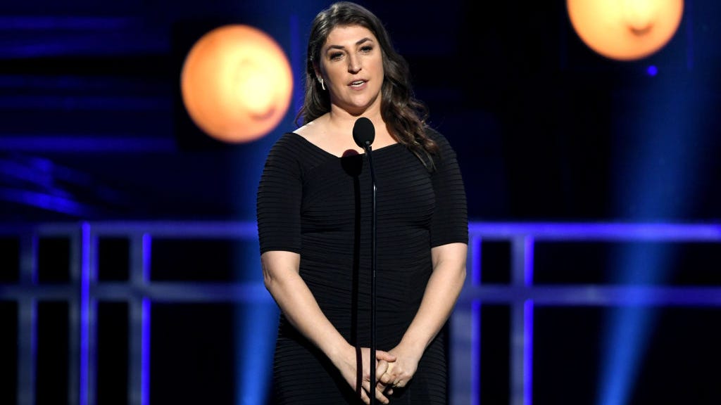 Mayim Bialik breaks her silence on the ‘Jeopardy!’ hosting scandal