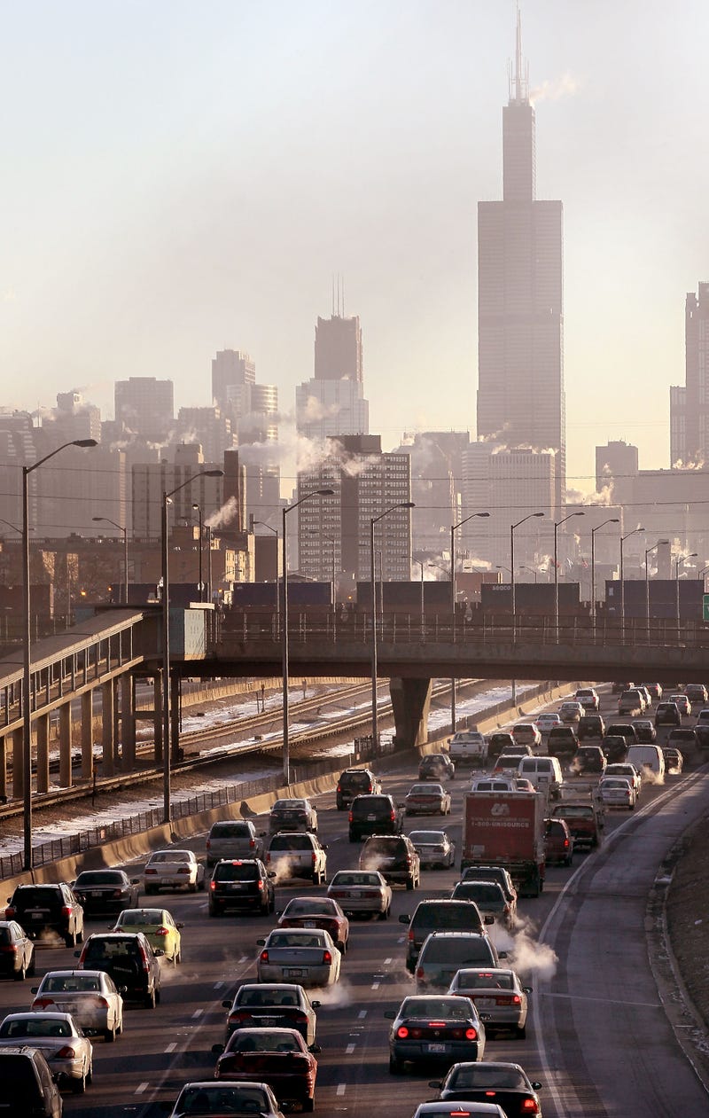 Motorists on the Eisenhower Expressway navigate the morning rush hour as they make their way toward downtown January 21, 2011 in Chicago, Illinois. 