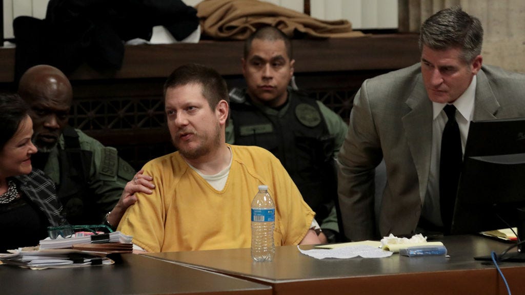 Feds were investigating Jason Van Dyke in 2014. Why didn’t they charge him?