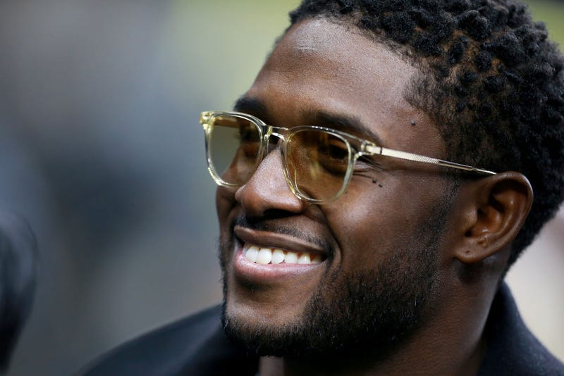 Former New Orleans Saints player Reggie Bush looks on during warmups prior to the NFC Divisional Playoff Game against the Philadelphia Eagles at Mercedes Benz Superdome on January 13, 2019 in New Orleans, Louisiana.